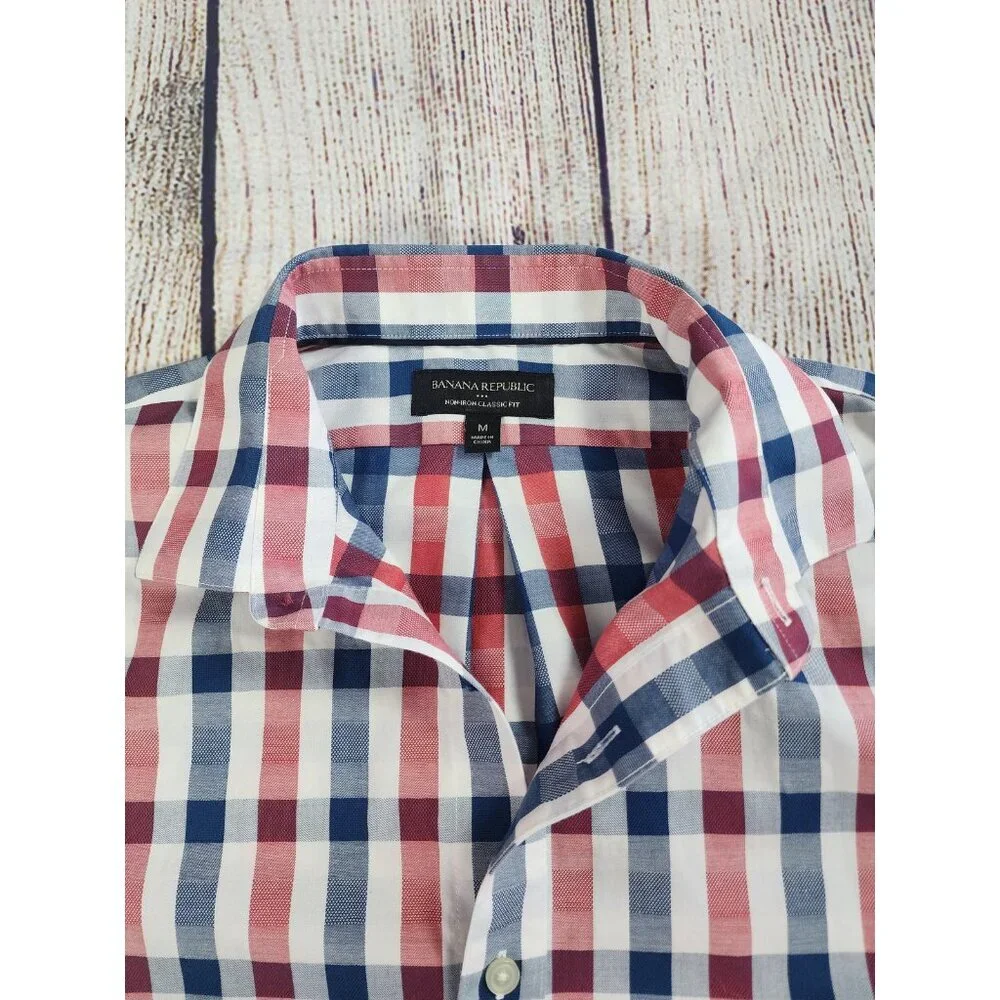 Banana Republic Mens Medium No Iron Classic Fit White Blue Button Up Shirt